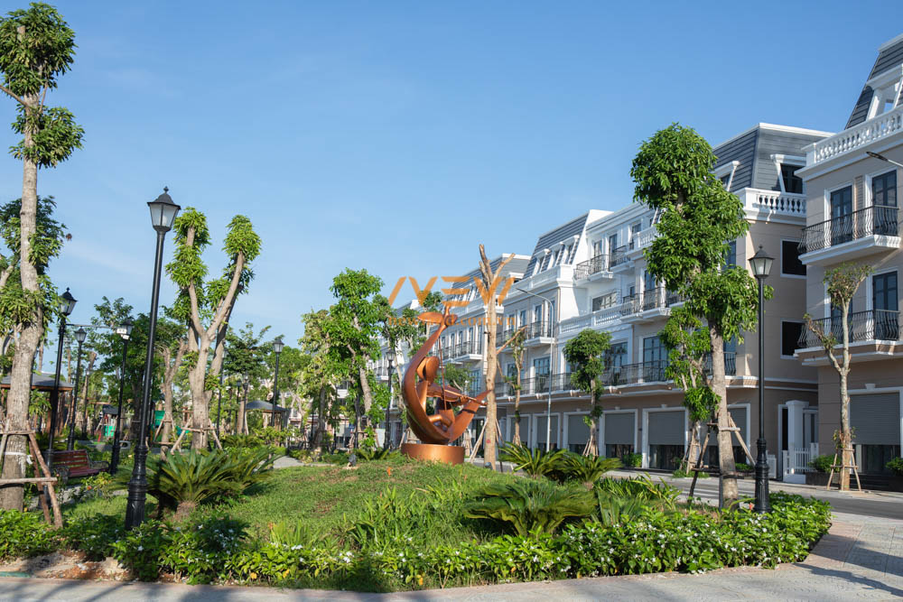 Đầy đủ hệ thống ăn uống, sức khỏe